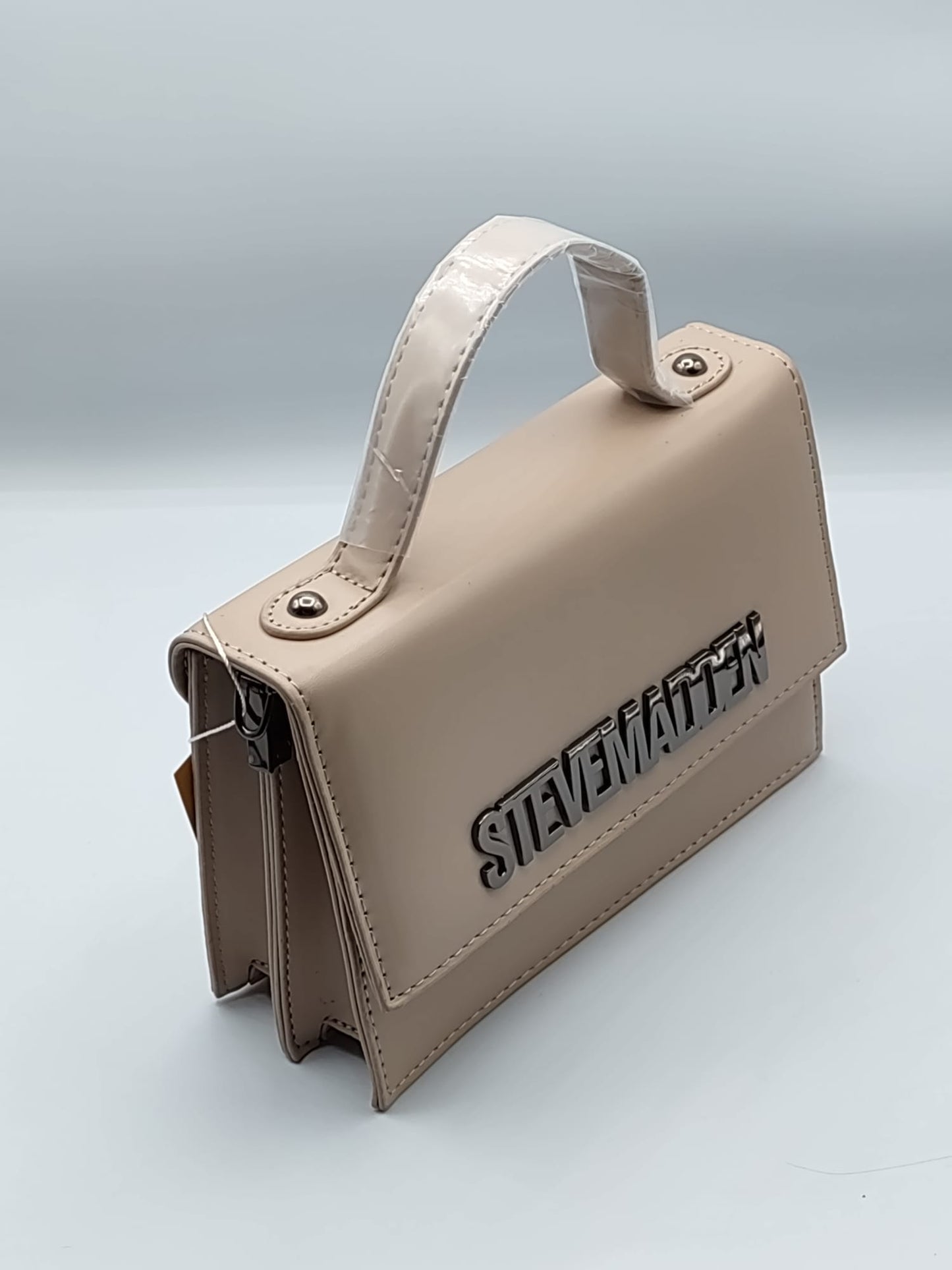 Women's Handbags with top flap closure Detachable Crossbody Strap Material: PU Size: H14*W6*L21 (cm)